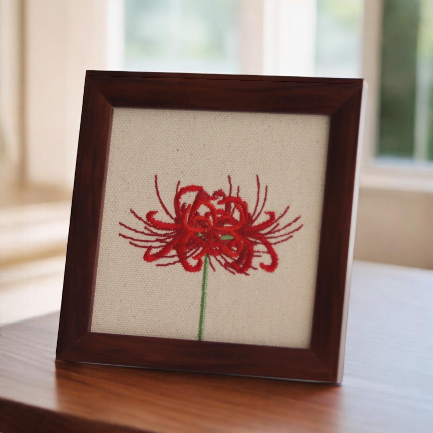 二十四節気飾り「彼岸花」秋分　インテリア刺繍額1枚目の画像