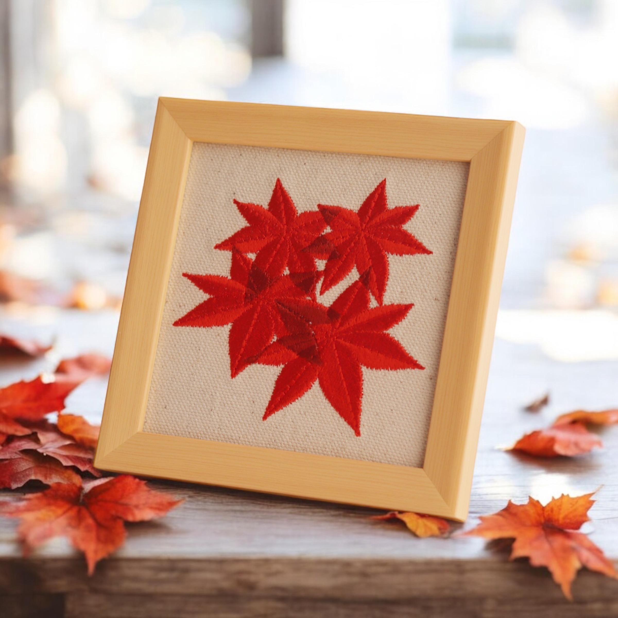 二十四節気飾り「紅葉」小雪　インテリア刺繍額1枚目の画像